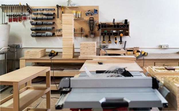 Heavy duty workbench