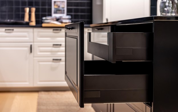 Integrated drawers or cabinets