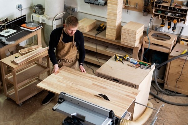 Key features of heavyduty workbenches