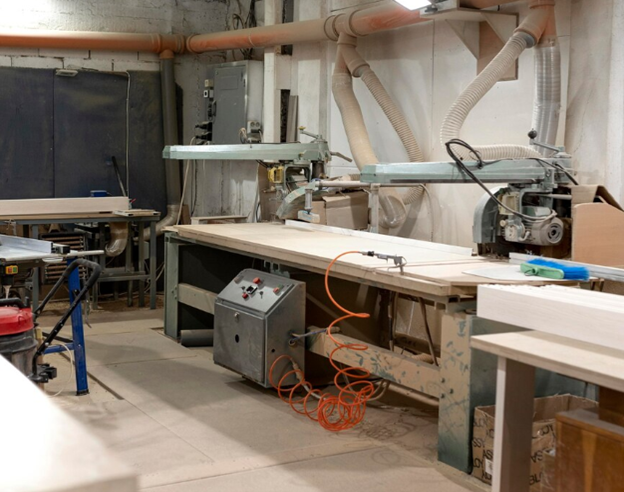 Steel & Wooden Hybrid Workbench