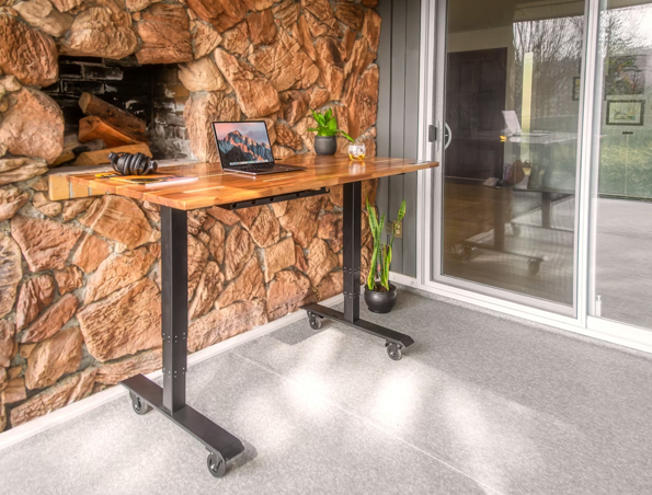 adjustable height workbench